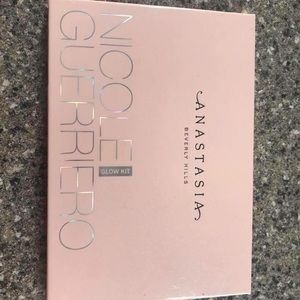 ABH Glow Kit